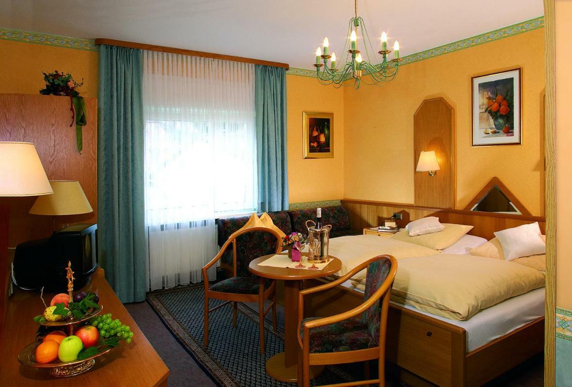 Gaestehaus Hotel Rheingraf 坎普-波恩霍芬 外观 照片